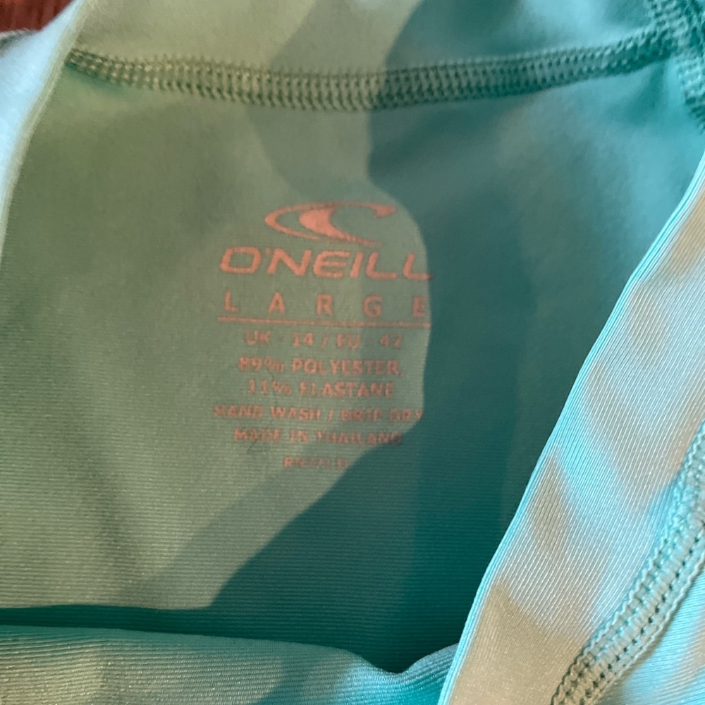O'Neill Aqua Rash Guard - Picture 3 of 3